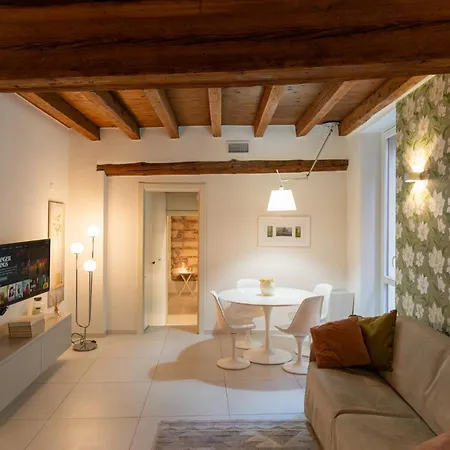 Domus - Dimora Ponte Nuovo Apartment Verona
